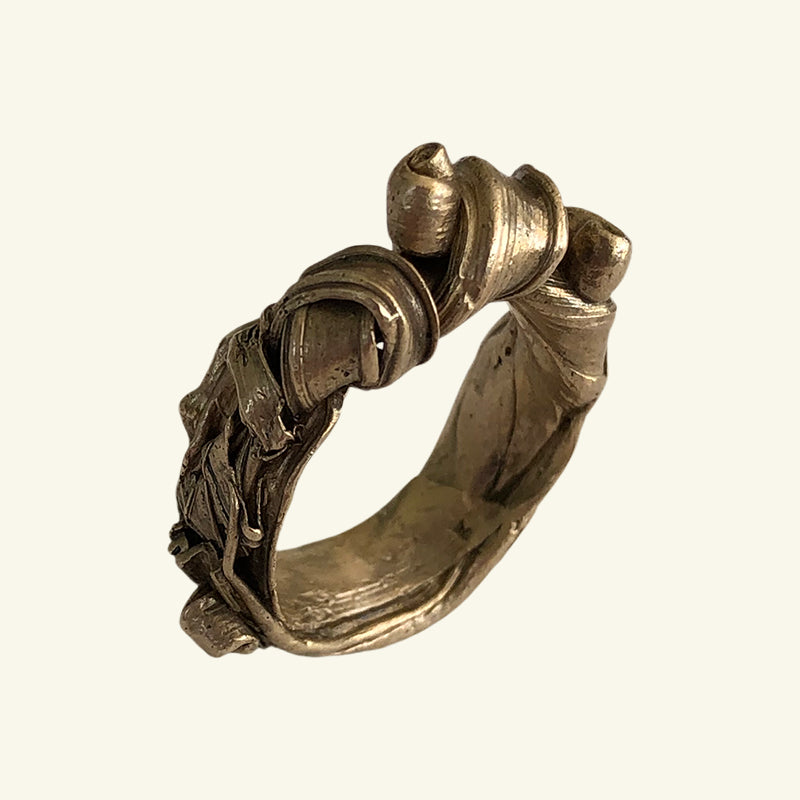 Mitsuro Grass Ring in Jewelers Bronze